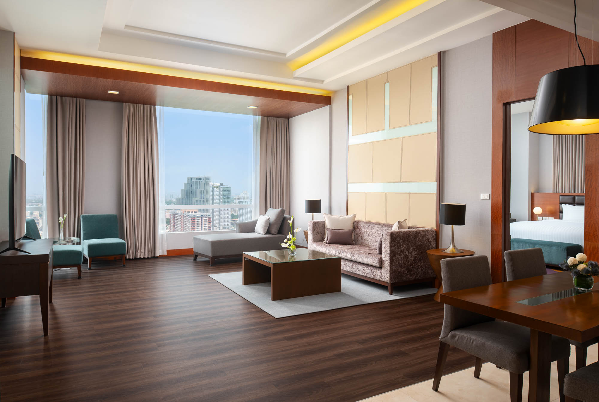Executive Suite